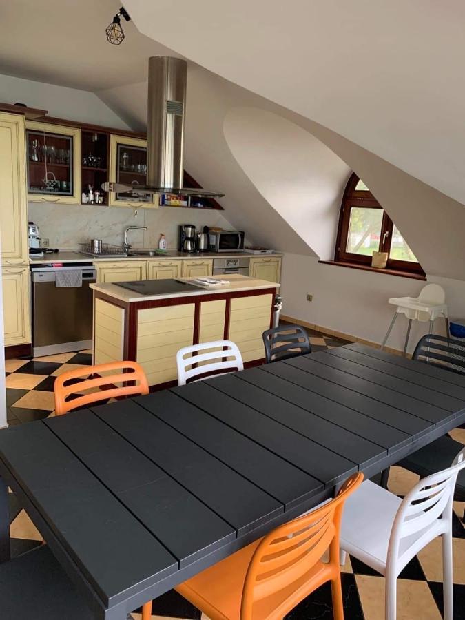Szines Panorama Apartman Balatonlelle Luaran gambar